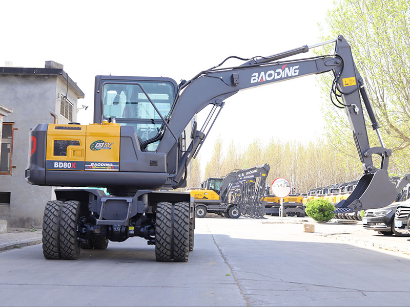 宝鼎80X挖掘机1.jpg 宝鼎80X挖掘机1.jpg